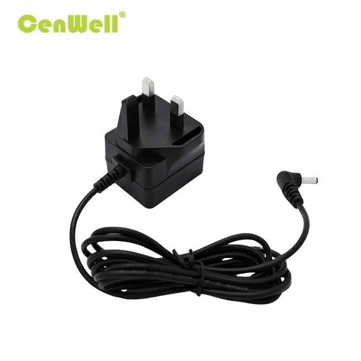UK Plug 12W 5V 2.4A 12V 1A Wall Power Adaptor factory